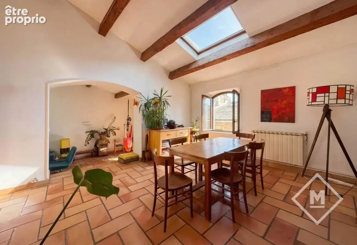 Découvrez cette jolie maison individuelle située à proximité des commodités entre les Chartreux et Montolivet - photo 16