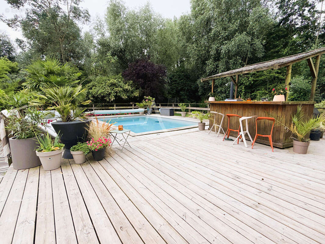 Maison Rang Du Fliers 8 pièces 252 m² piscine chauffée. - photo 2