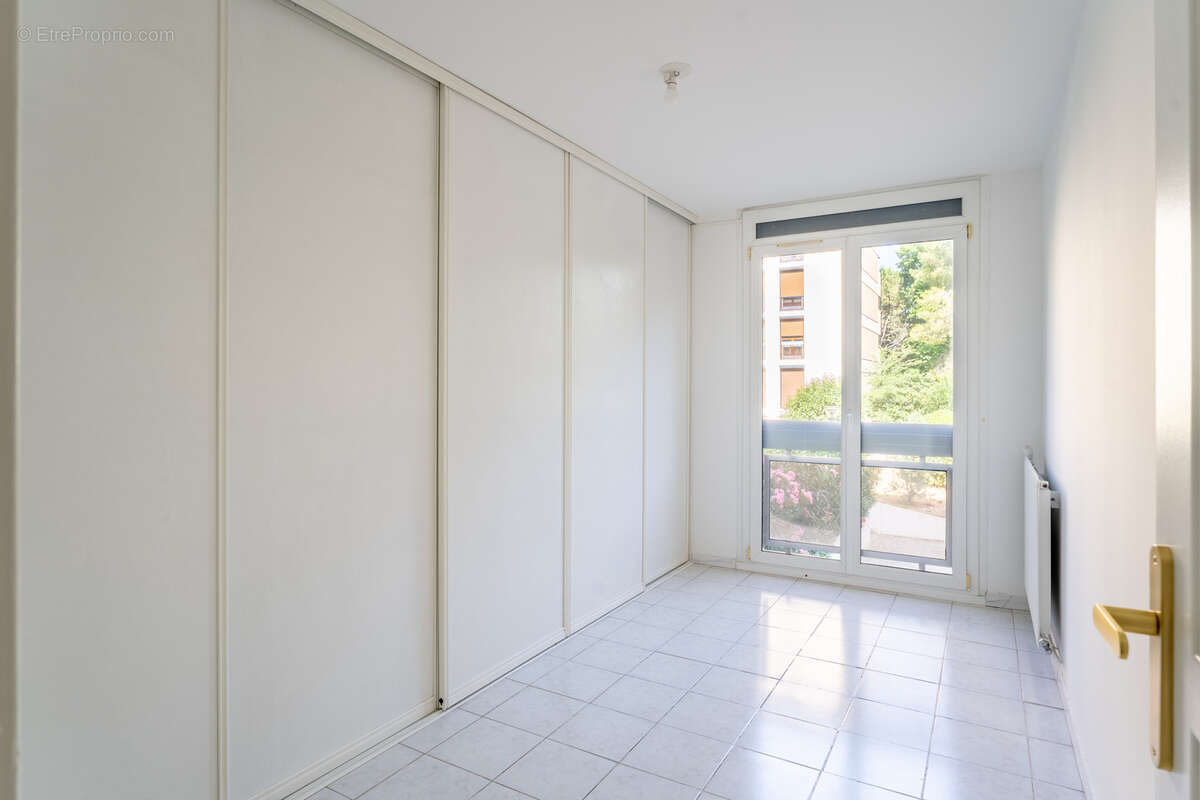 Appartement à MARSEILLE-9E