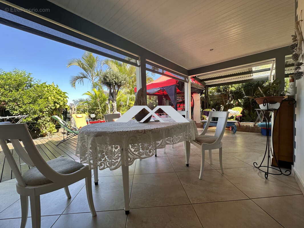 Maison à SAINT-JOSEPH