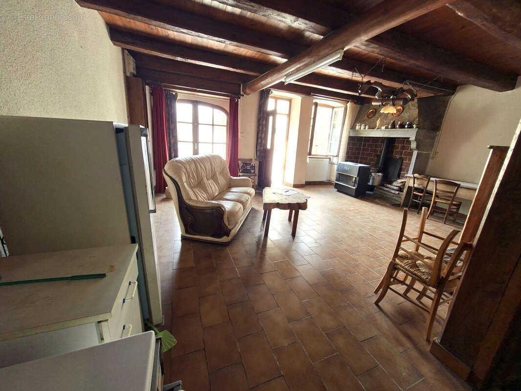 Maison à CHILHAC