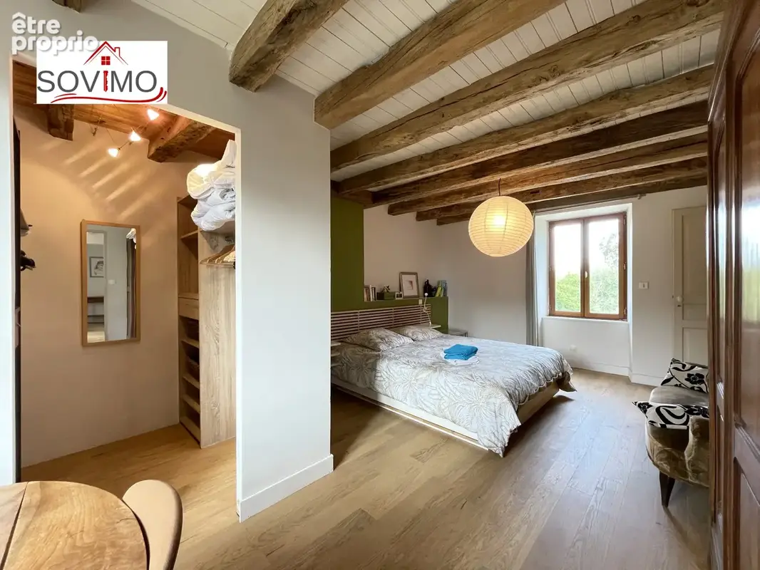 En campagne, belle maison charentaise indépendante en pierre, entièrement restaurée, sur 4800 m2 de terrain - photo 28