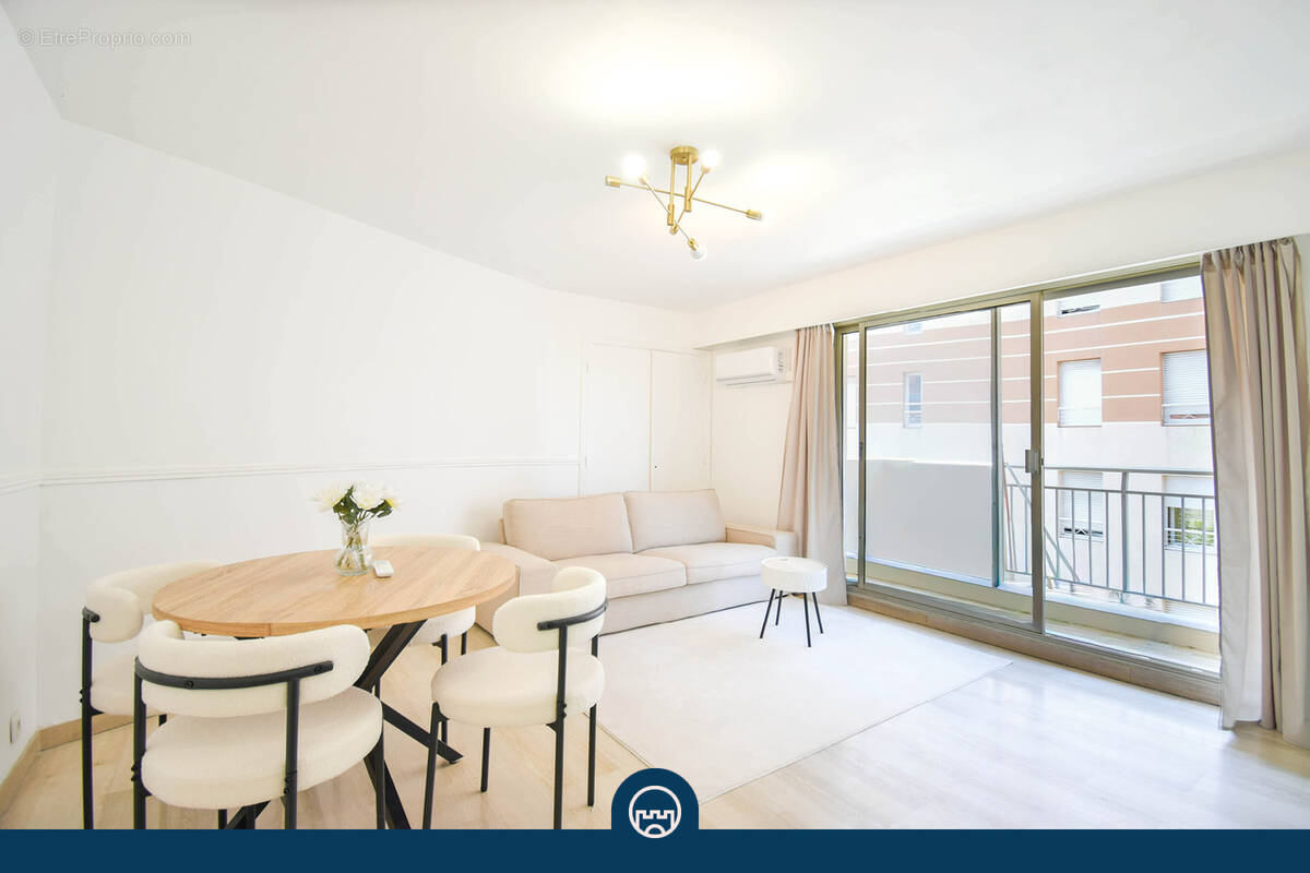 Appartement à NICE