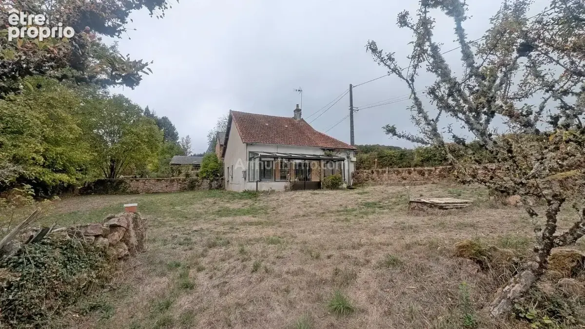 Appartement à ALLIGNY-EN-MORVAN