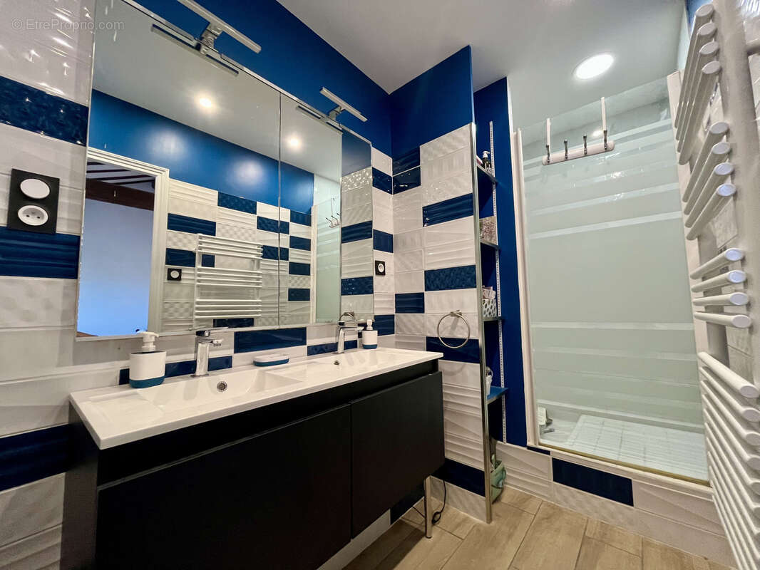 Maison à CORCELLES-EN-BEAUJOLAIS