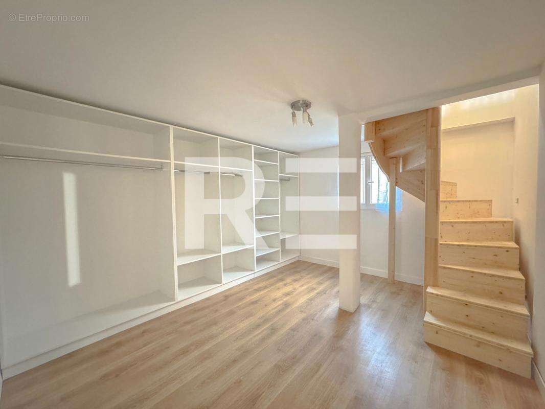 Maison à SAINT-GILLES