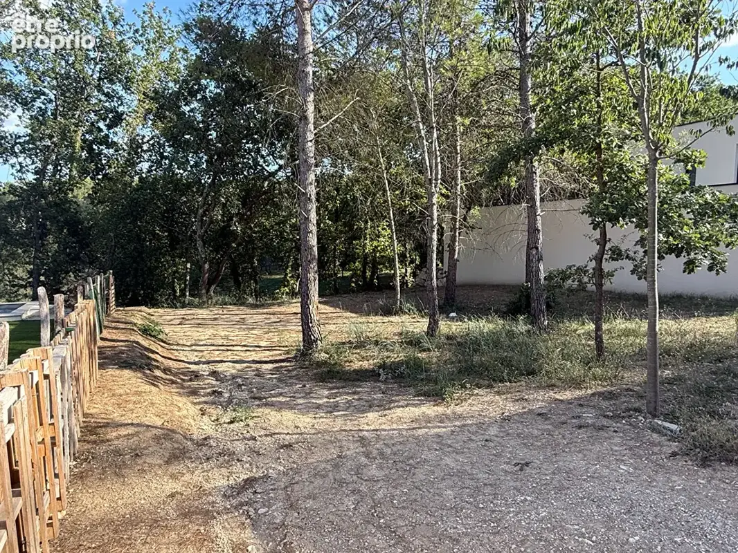 Terrain à bâtir viabilisé  423 m² - photo 2