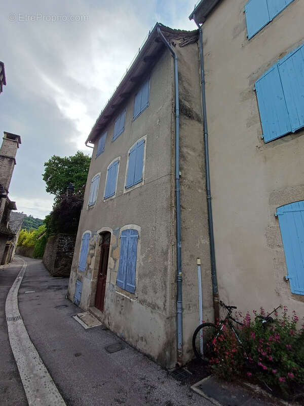 Maison à MONCEAUX-SUR-DORDOGNE