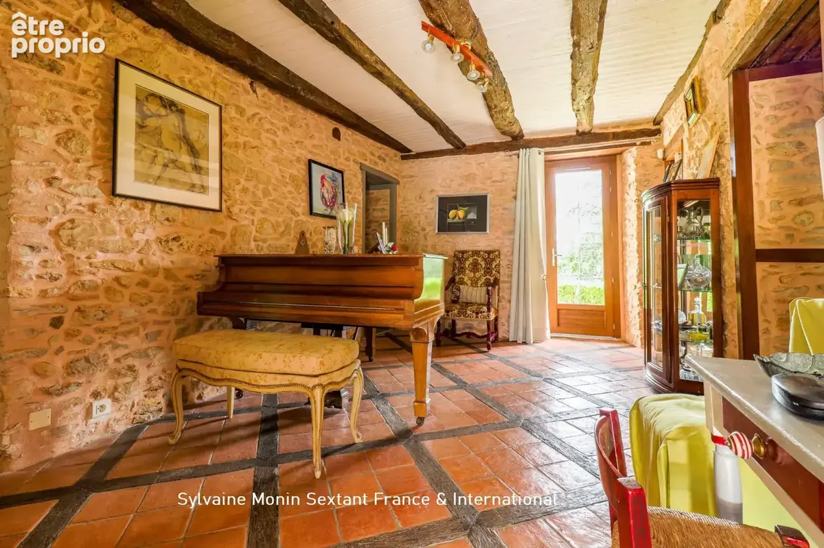 Superbe domaine de caractère du XVIIIe siècle sur 4 hectares avec piscine, maison d'amis et dépendances - photo 8