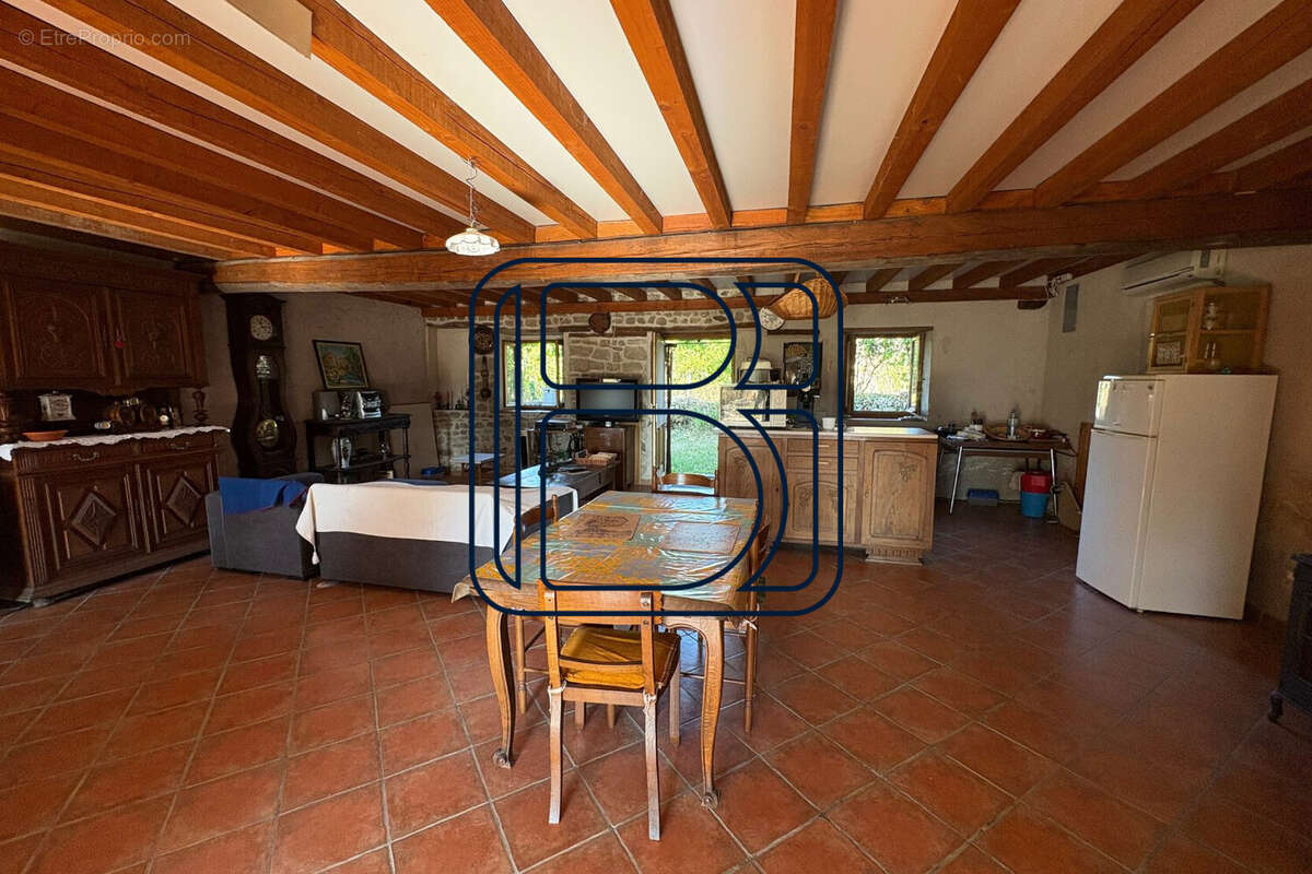 Maison 79 m² à Domaize  - photo 2
