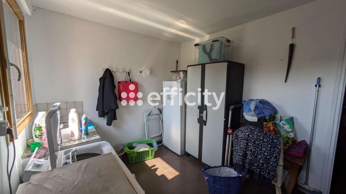 Maison à GONDECOURT