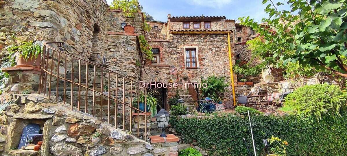 Maison à CASTELNOU
