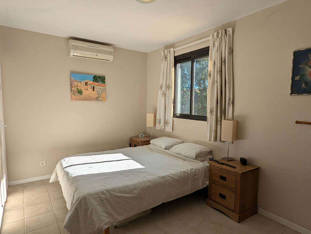 Maison à SILLANS-LA-CASCADE