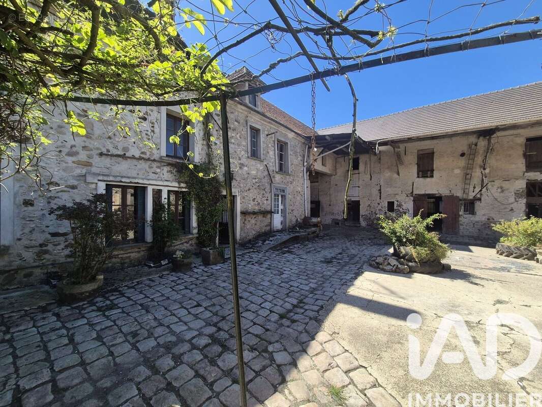 Photo 3 - Maison à LIZY-SUR-OURCQ