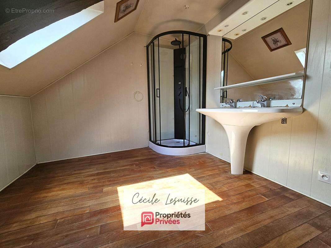 Très bel appartement en coeur de ville - photo 8