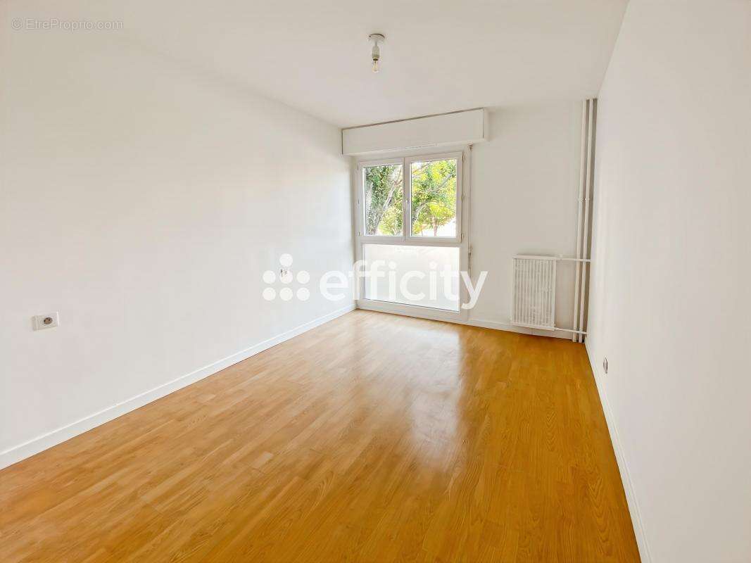 Appartement à MARSEILLE-12E