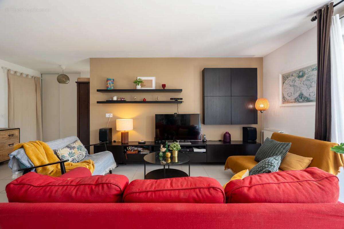 Appartement à MARSEILLE-13E