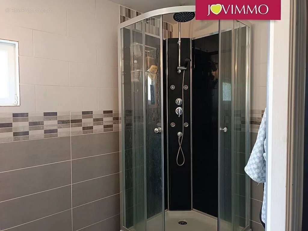 Maison à PREVERANGES