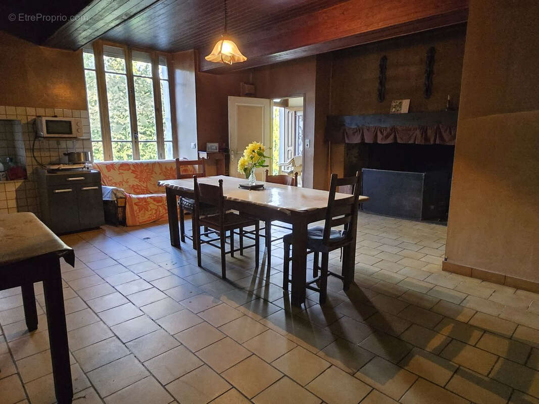 Maison à VILLAMBLARD