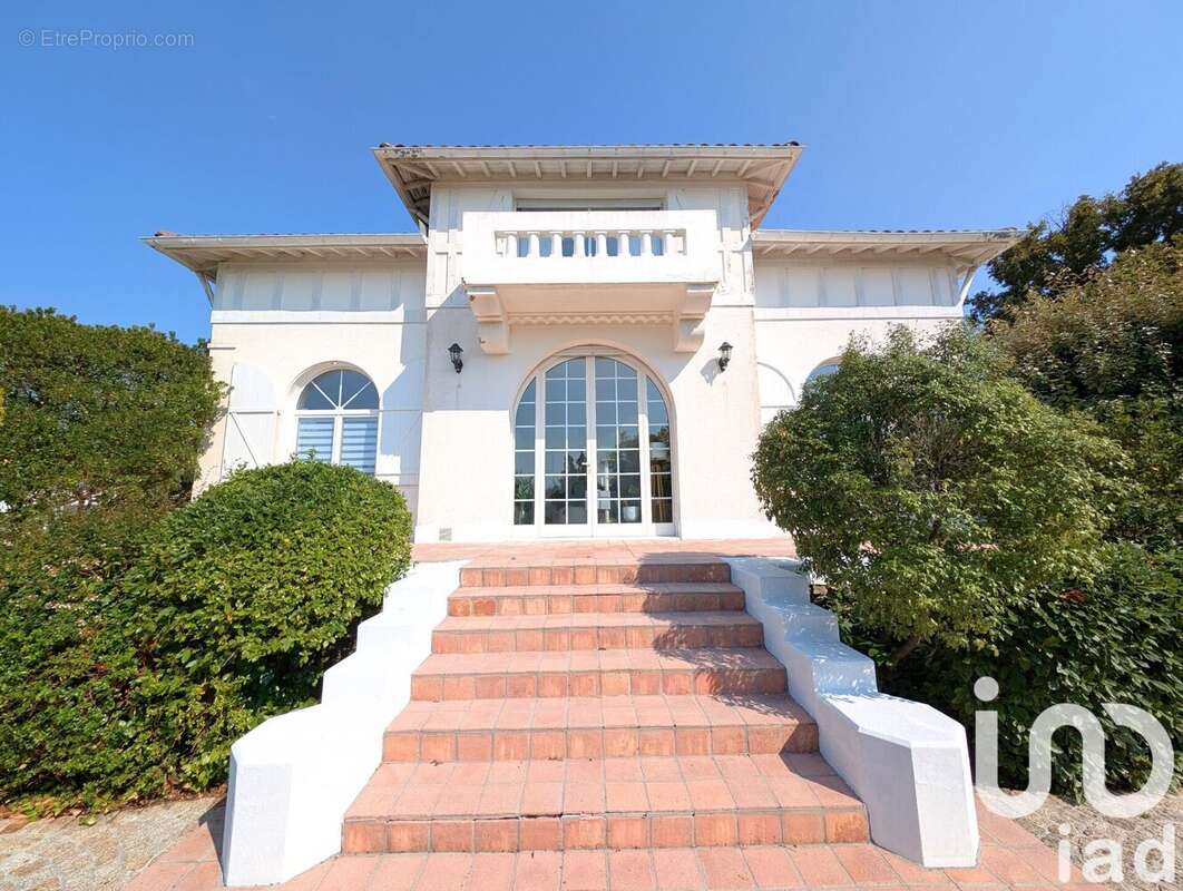 Photo 2 - Maison à BELIN-BELIET