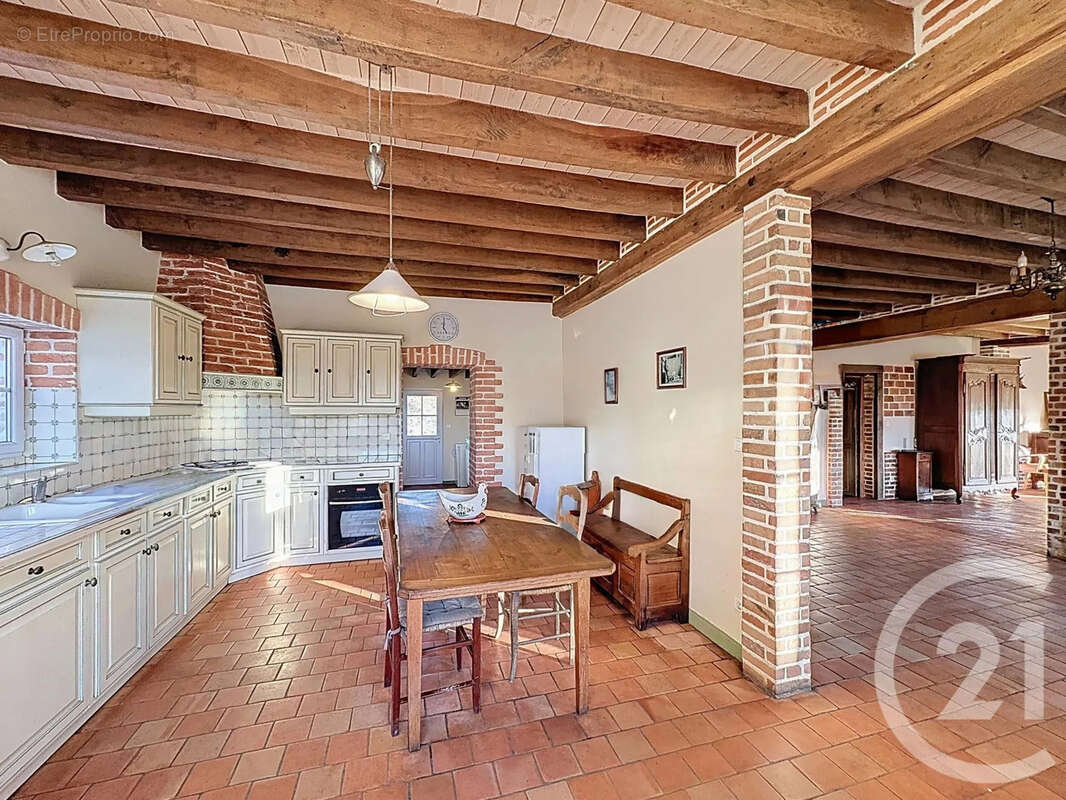 Maison à MENESTREAU-EN-VILLETTE