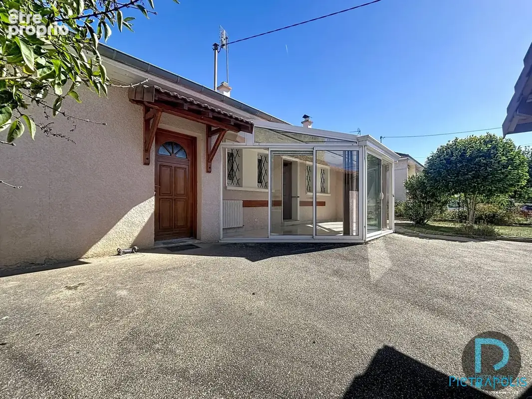 Maison 4 pièces 99 m² à vendre à Vonnas (01540) - photo 2