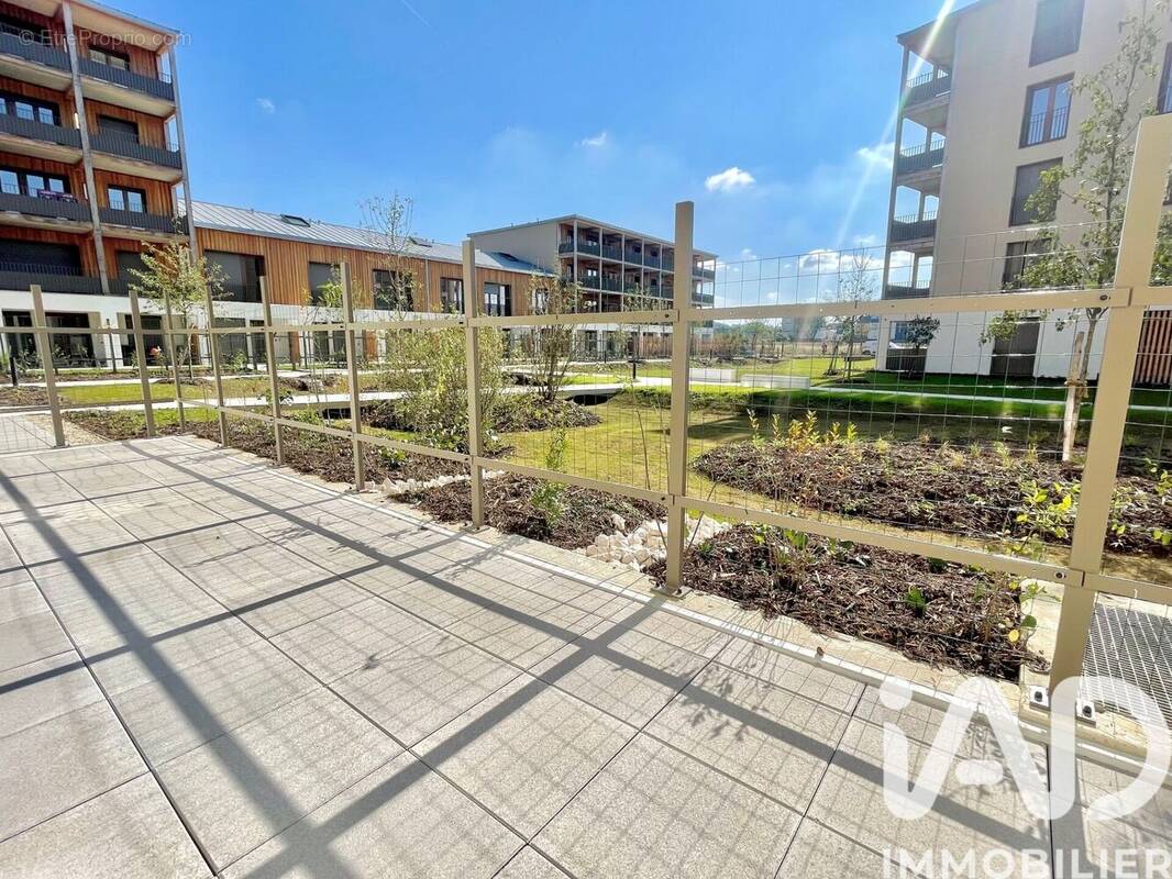 Photo 1 - Appartement à BUSSY-SAINT-GEORGES