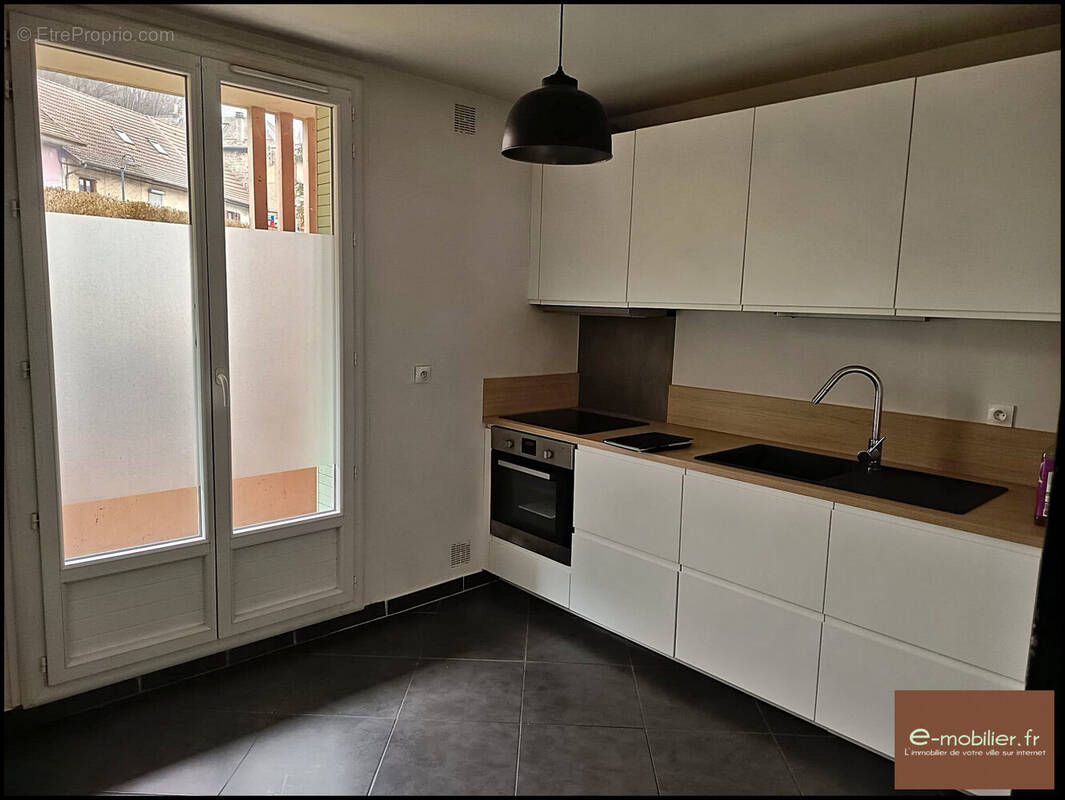 Appartement à LE PONT-DE-BEAUVOISIN