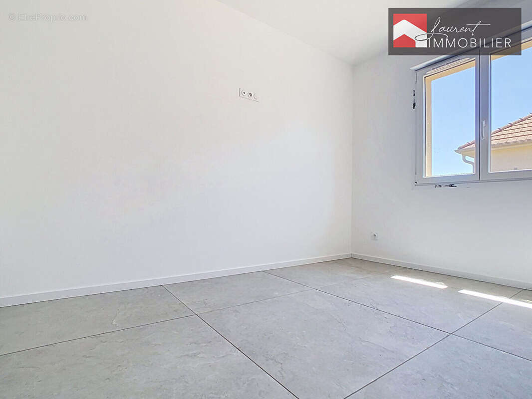 À vendre Villa neuve de plain-pied à BRUAILLES (71500) - photo 10