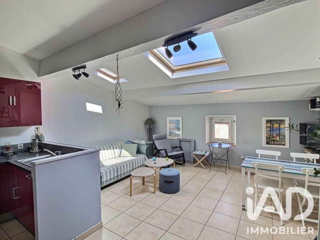 Photo 1 - Appartement à LA CIOTAT