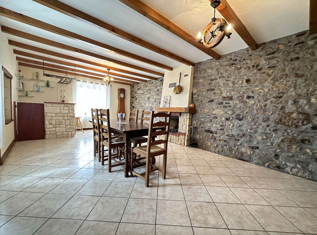 Appartement à VITTEL