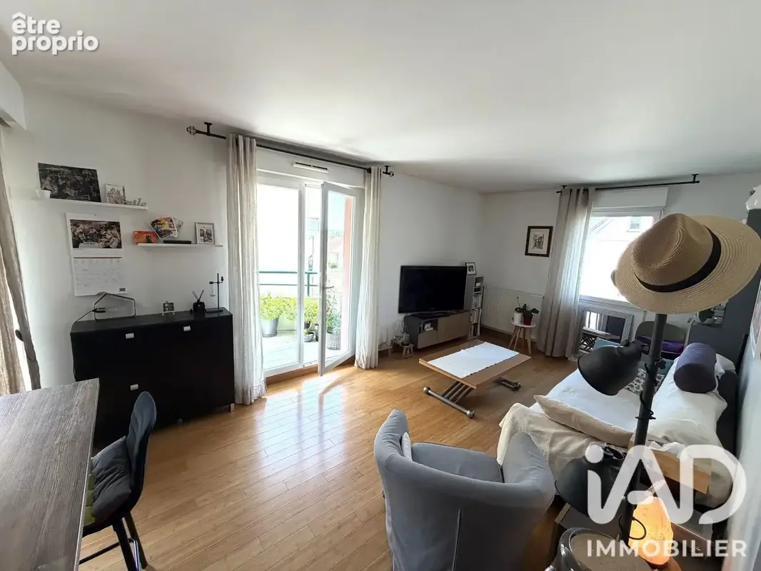 Photo 1 - Appartement à EMERAINVILLE