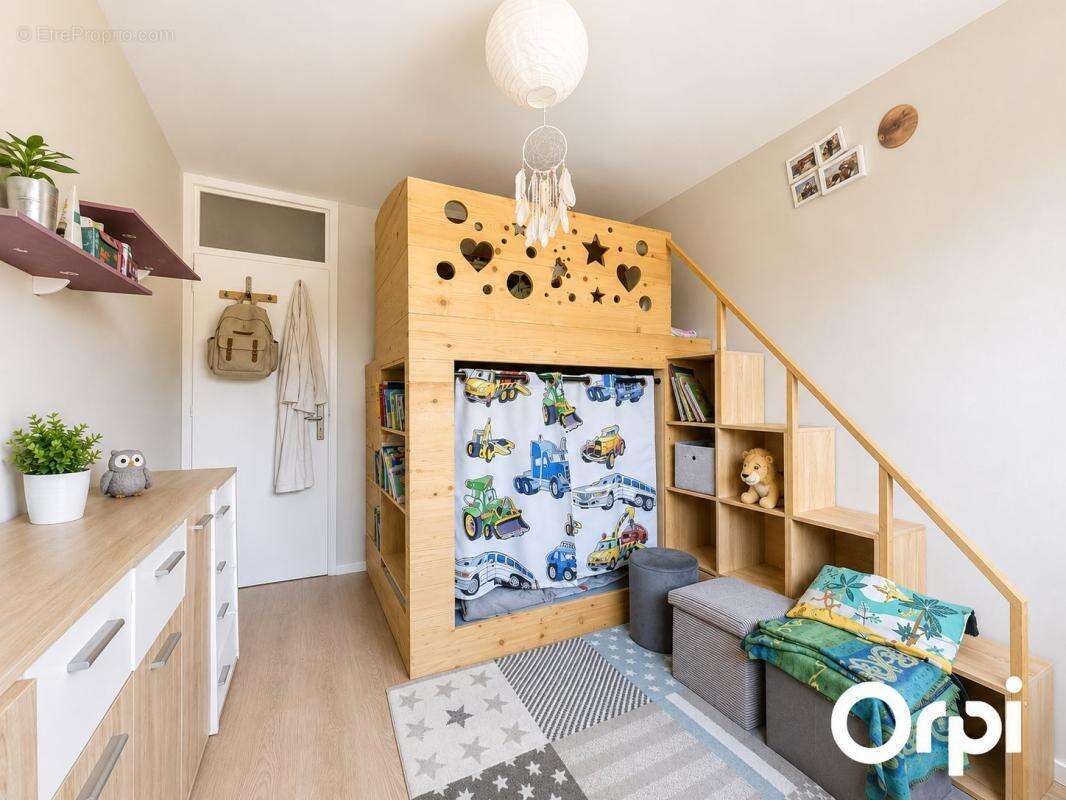  Appartement T3 – 72 m² – Balcon plein sud, garage & cave - photo 12
