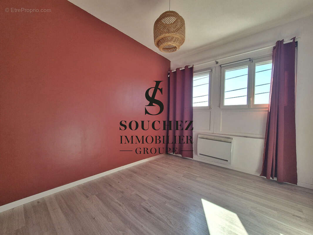 Appartement 86 m² à Lens  - photo 5
