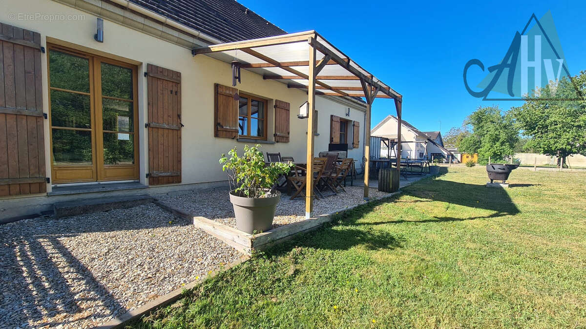 Maison à BRAY-SUR-SEINE