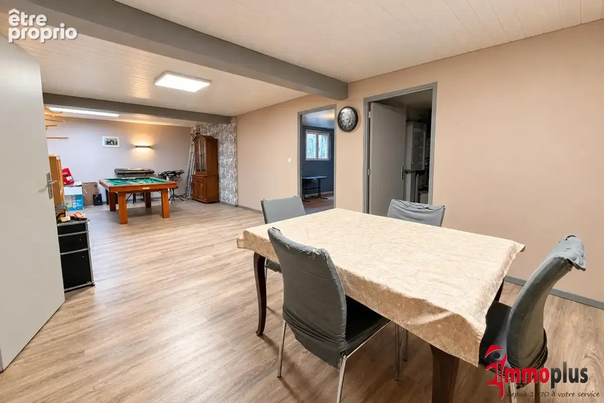 Un bien atypique aux allures de chalet, au cœur de Hombourg ! - photo 14