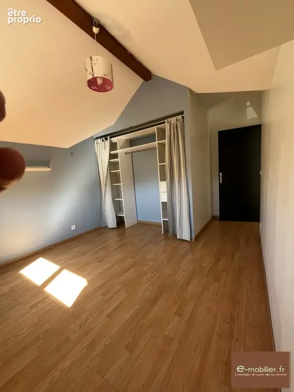 Appartement 5 pièces 106 m² à vendre à Chambery (73000) - photo 8