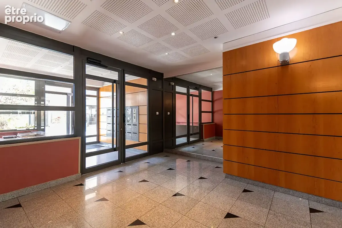 Mairie - les lilas - photo 13