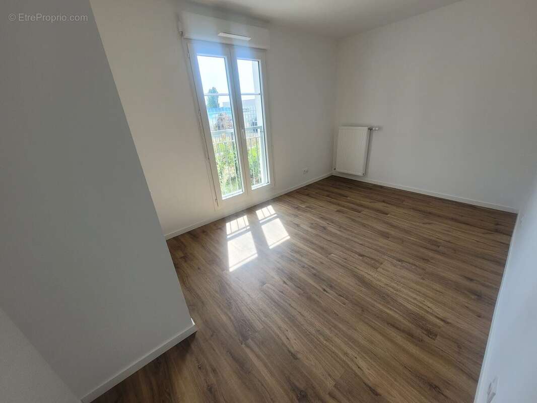 Appartement 46 m² à Le Blanc-Mesnil  - photo 3