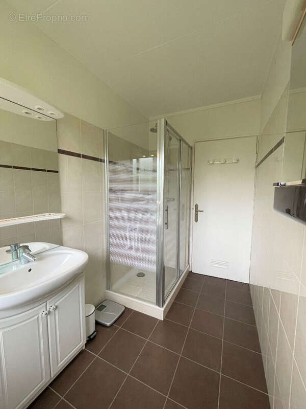 Maison à FEUCHEROLLES