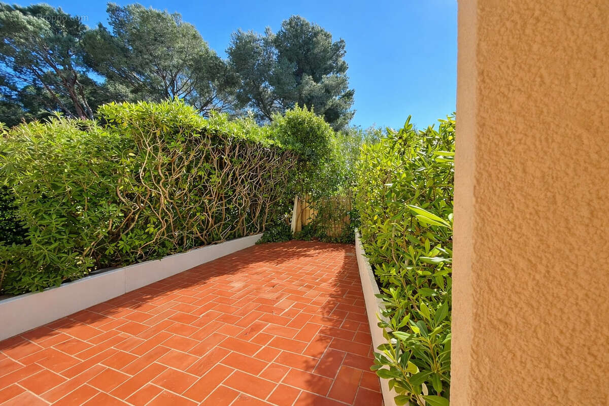 Appartement à SAINT-RAPHAEL