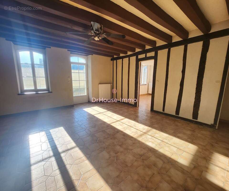 Maison à COURCEBOEUFS