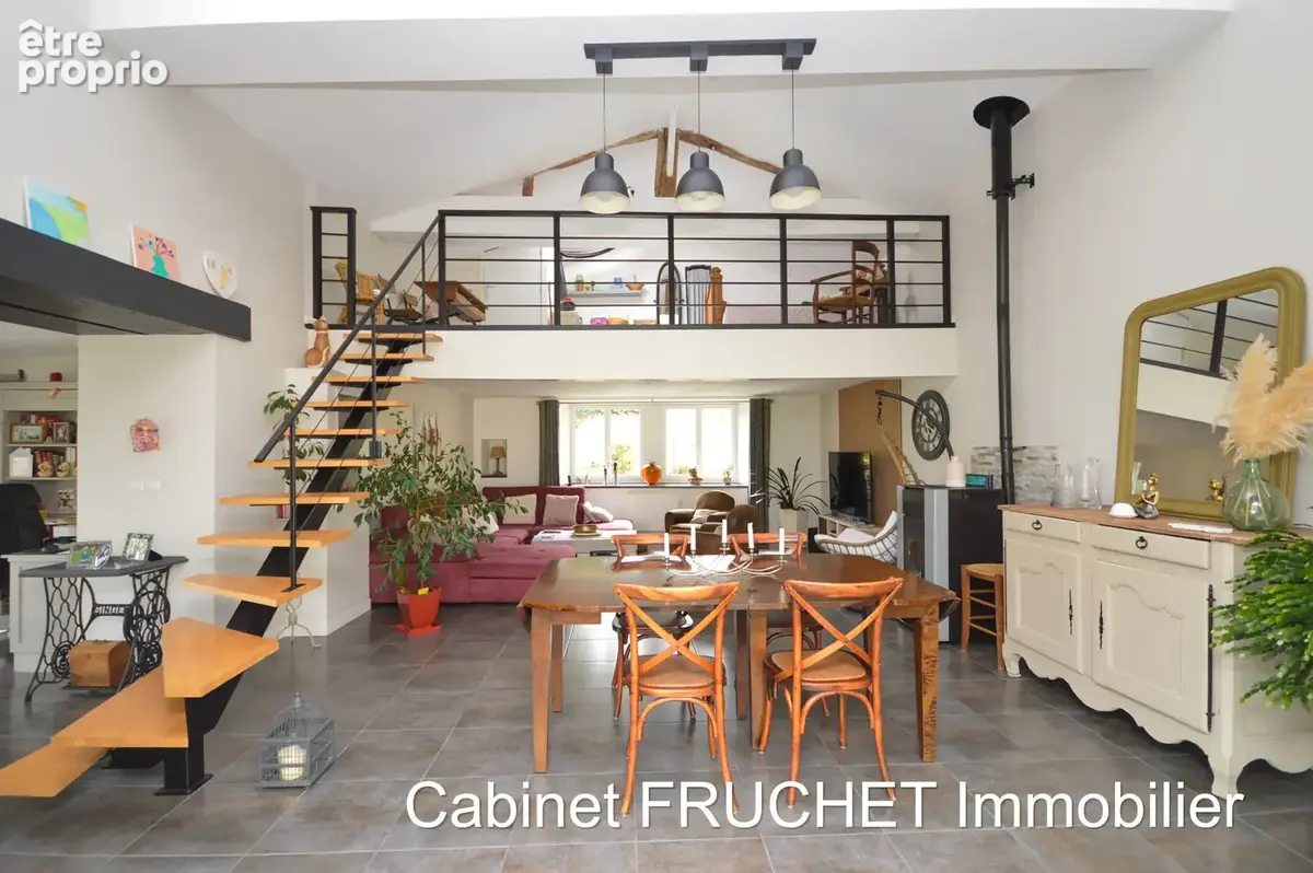15 minutes de CHANTONNAY et de SAINT-JEAN-D'HERMINE - Très jolie maison de caractère - photo 5