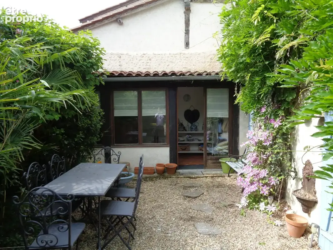 Maison 7 pièces 183 m² à vendre à Aubeterre-Sur-Dronne (16390) - photo 6
