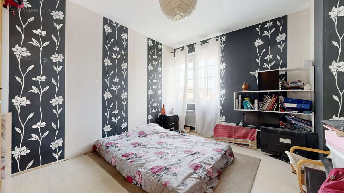 Appartement à SAINT-PRIEST