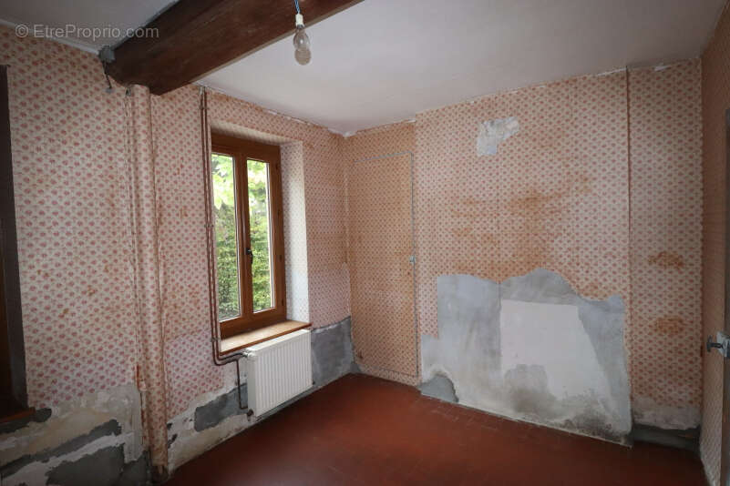 Maison Saint Ennemond 6 pièce(s) 129 m2 - photo 6