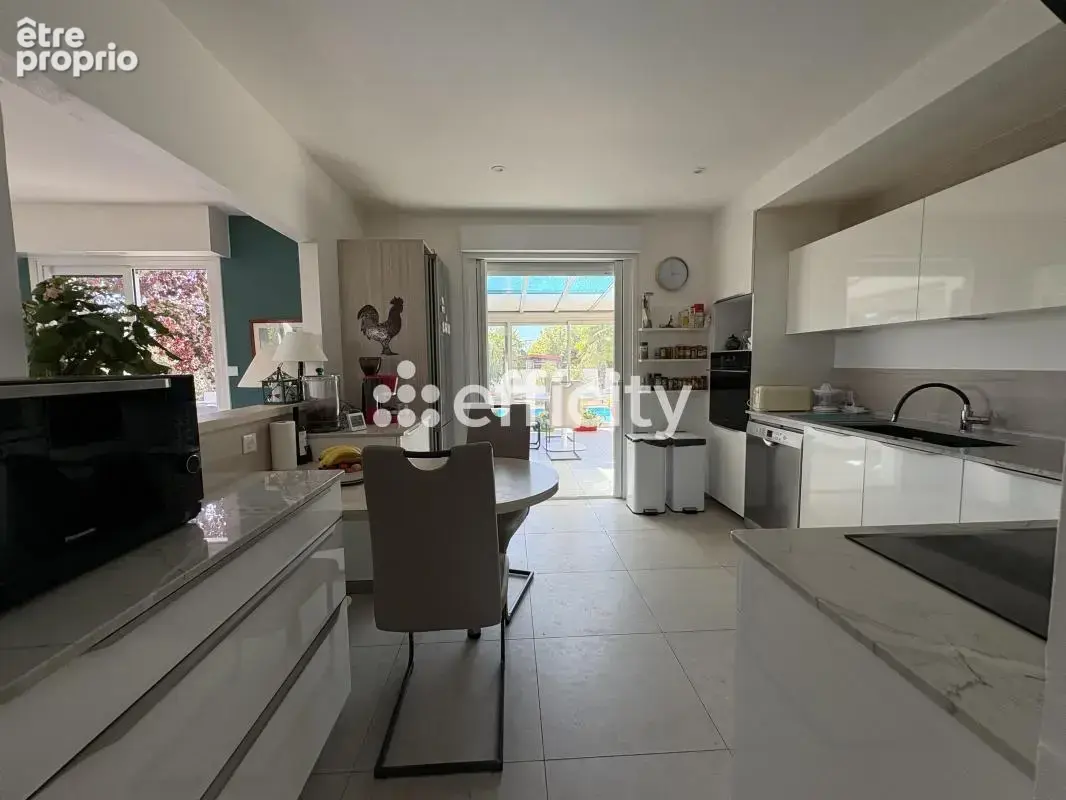 Maison 6 pièces 145 m² à vendre à L'ile-D'olonne (85340) - photo 5