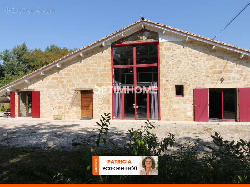 Maison à MONTETON