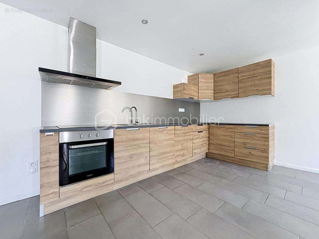 Maison rénovée avec autonomie de plain-pied - photo 3
