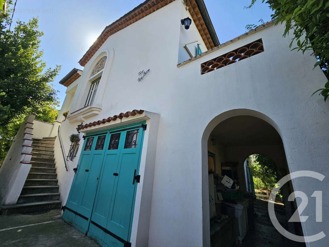 Maison 151 m² à Cagnes-Sur-Mer  - photo 5